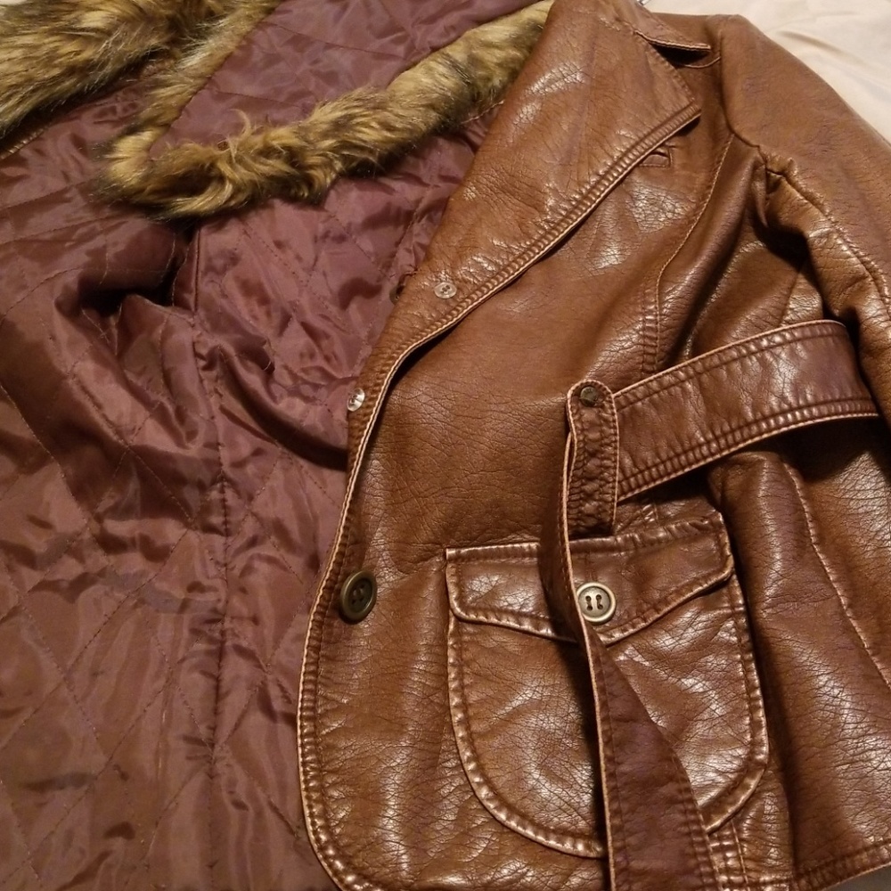 Jacket - Picture 3 of 3